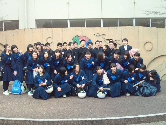 2012030911330001