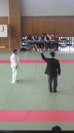2010111414200000