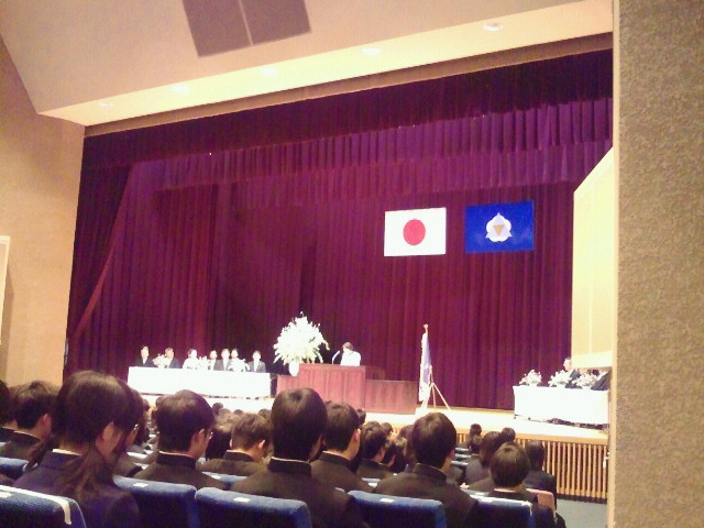 2012040910040000