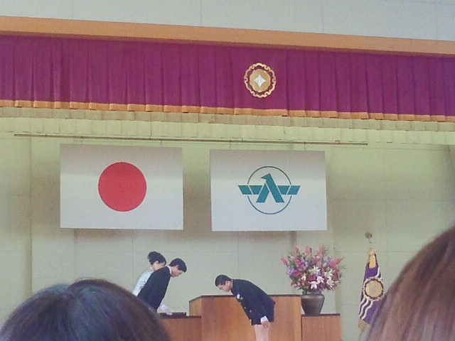 2012031609330001